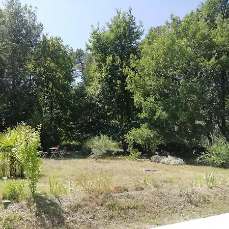 La Des Pins